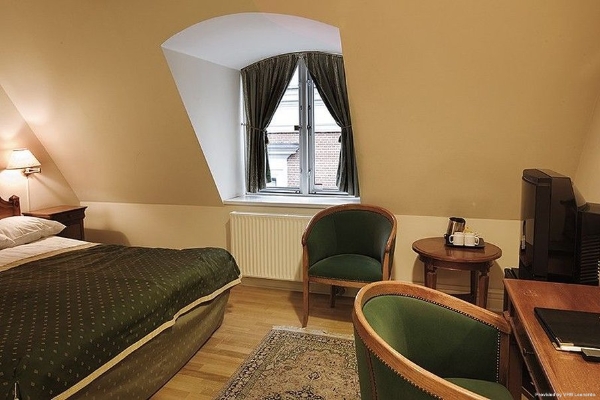 Mayfair Hotel Tunneln